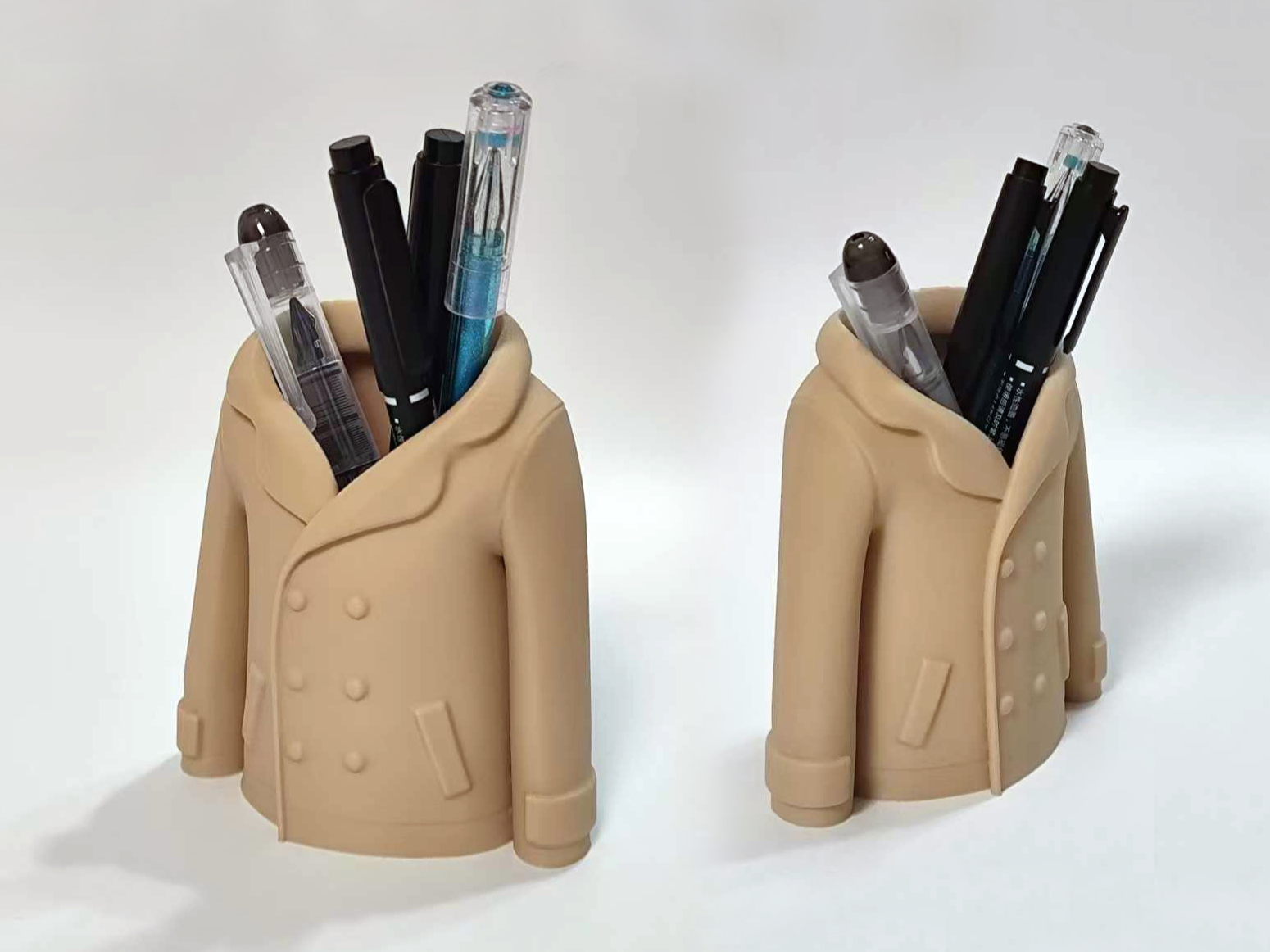 კლასიკური ქურთუკის საკალმე