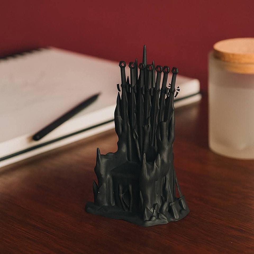 რკინის ტახტი – მინიატურული